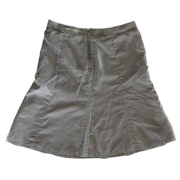 GAP — Y2K Wool Blend Bell Mini Skirt in Grey and White Pinstripe Size 4 - Picture 3 of 7